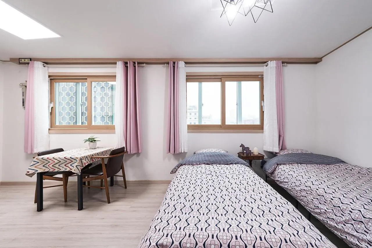 Sweet Stay Seoul