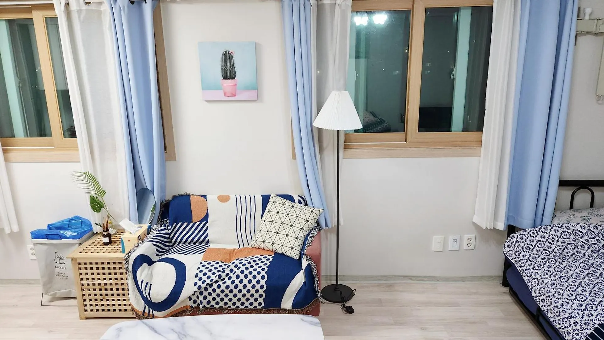 Sweet Stay Seoul 0*,  South Korea